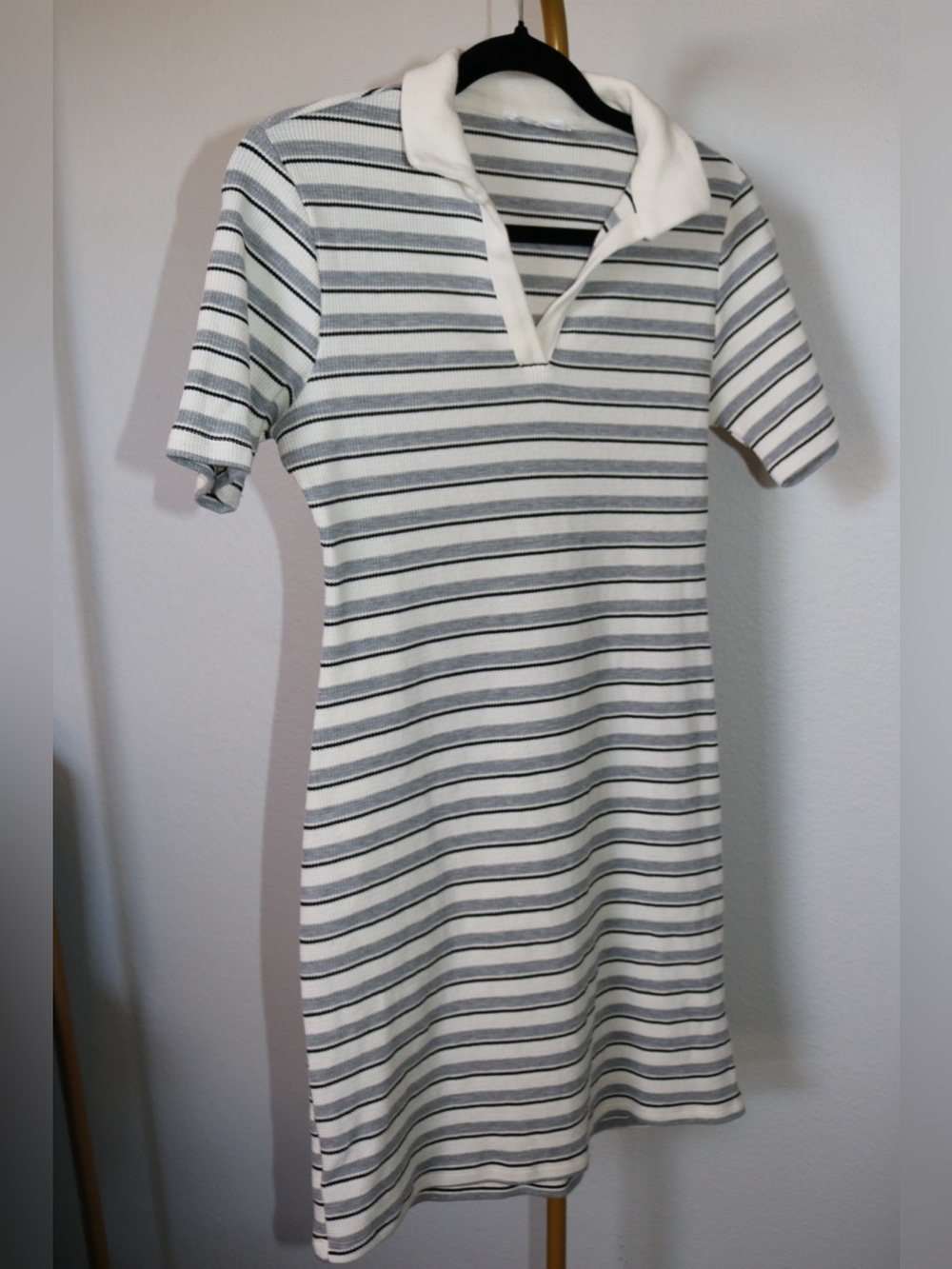 Kirious Los Angeles Striped White and Gray Mini Polo Dress Preppy Size M